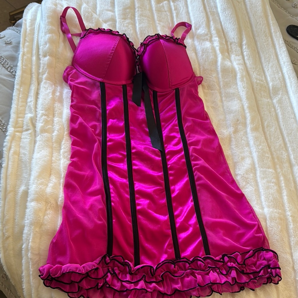 Elegant Pink and Black Lingerie Set